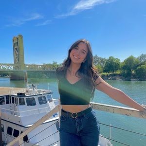 Meet your Posher, Erica